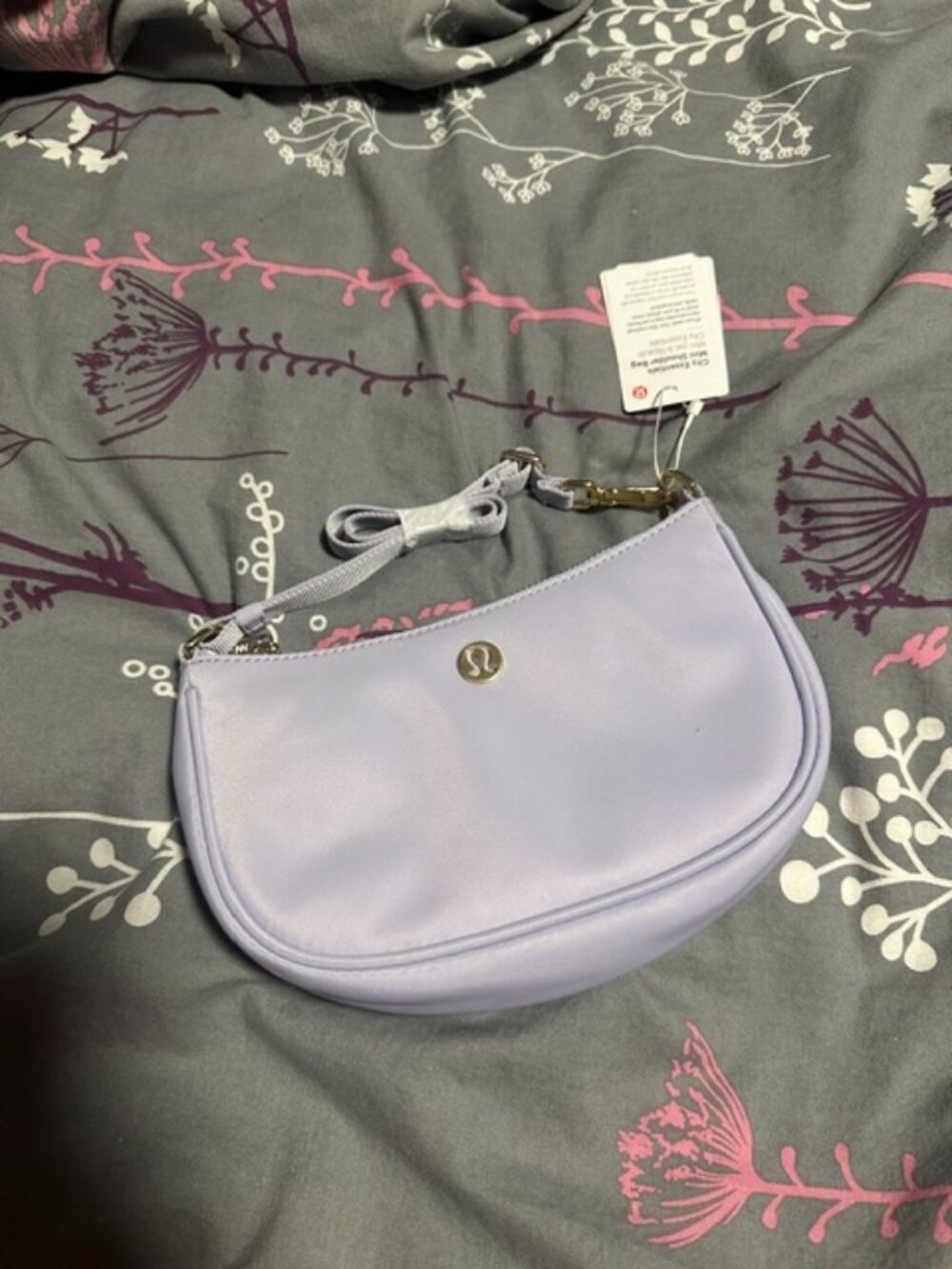NWT Lavender frost and gold hardware city essentials purse mini